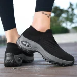 Women's Walking Trainers Fashion Fly Weaving Sock Sneakers Breathable Comfortable Nursing Shoes Casual Platform Loafers Non-Slip