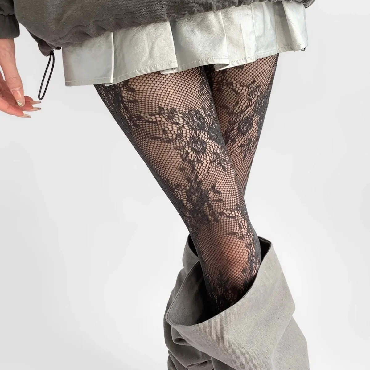 2025 New Tights Women's Sexy Lace Floral Thigh High Stockings Pantyhose Lingerie Hosiery Mesh Fishnet Stockings Women Tights - Image 2