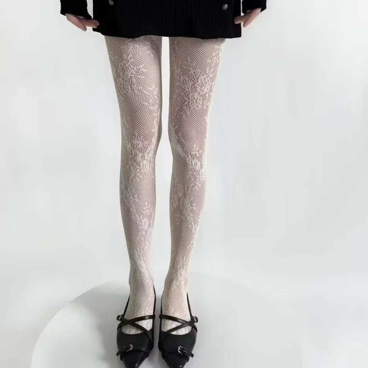 2025 New Tights Women's Sexy Lace Floral Thigh High Stockings Pantyhose Lingerie Hosiery Mesh Fishnet Stockings Women Tights - Image 10