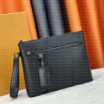 Color: #1 - Adult: yes - High Quality Designer bag Clutch Bags New Hand bag Travel Toiletry Pouch 30cm Protection Makeup Clutch Men Briefcases Women Leather Waterproof Cosmetic Bags