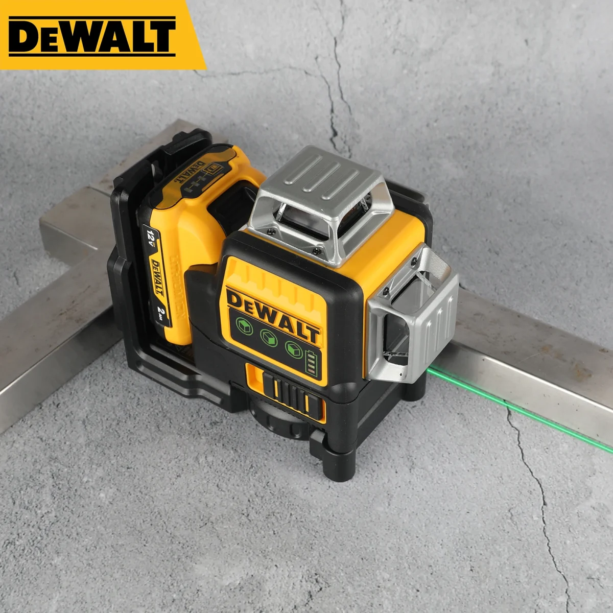 Dewalt DW089LG 12-Line Green Beam Laser Level - 360° 3-Side Coverage, 12V Li-Ion, Jobsite Ready for Any Task - Image 3
