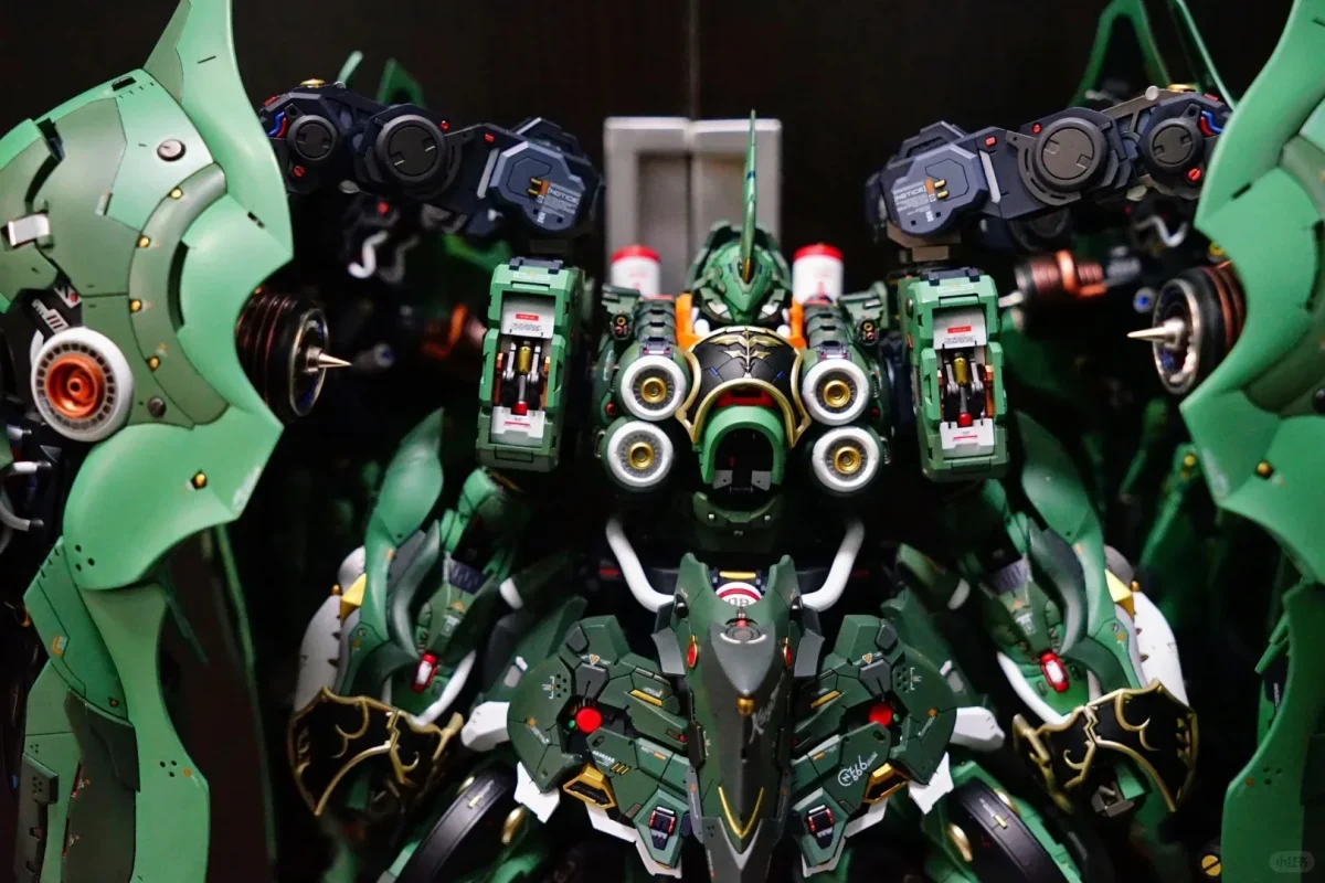 AXIS MODEL WORKS Kshatriya 1/100 Assembly Model Kit OSIRIS AERIAL DOMINATOR Luminous Lamp Action Figures Plastic Model toys - Image 3
