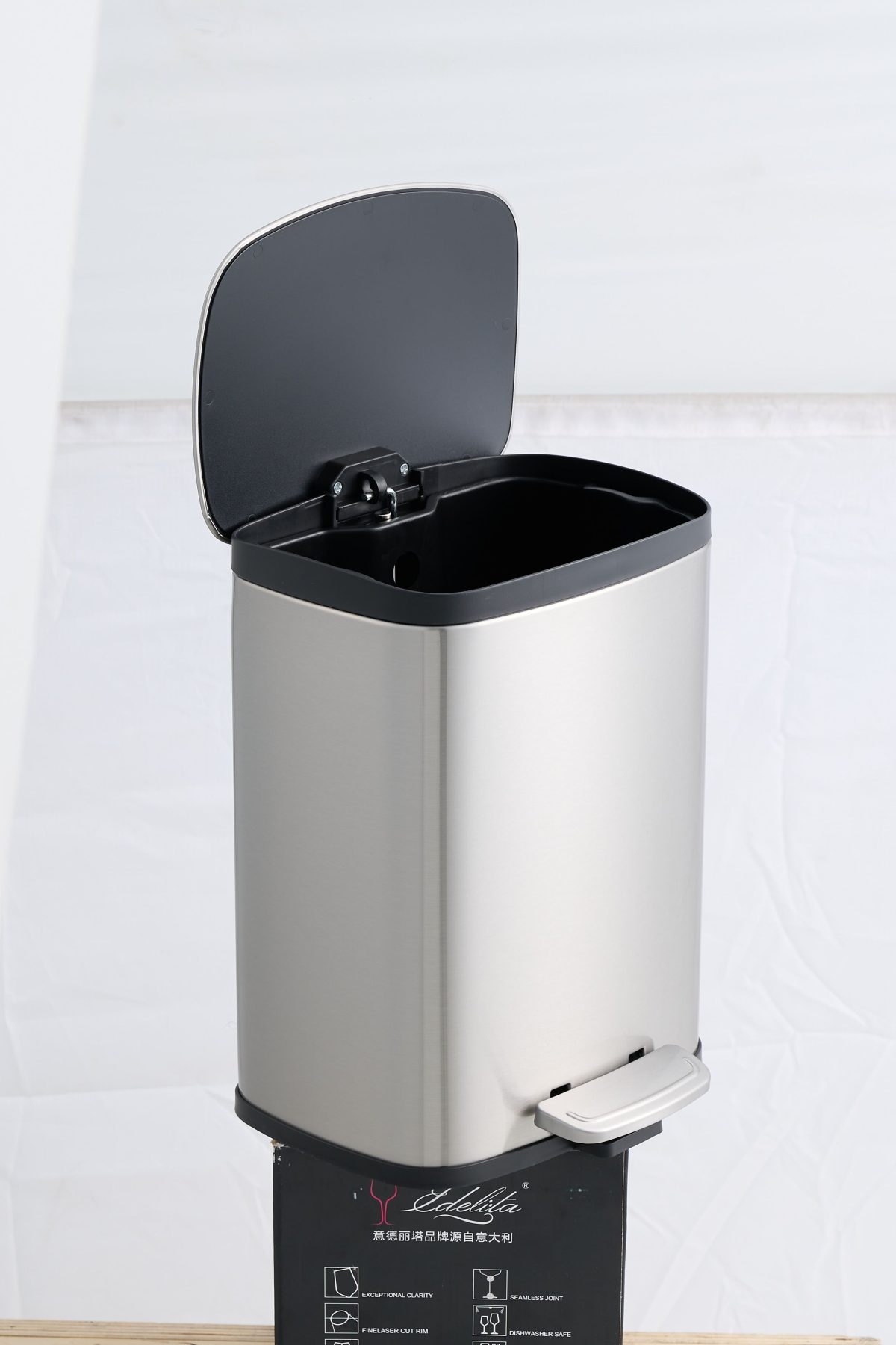 SSTC003-5L-S, Stainless Steel Kitchen Trash Can, 5L - Image 3