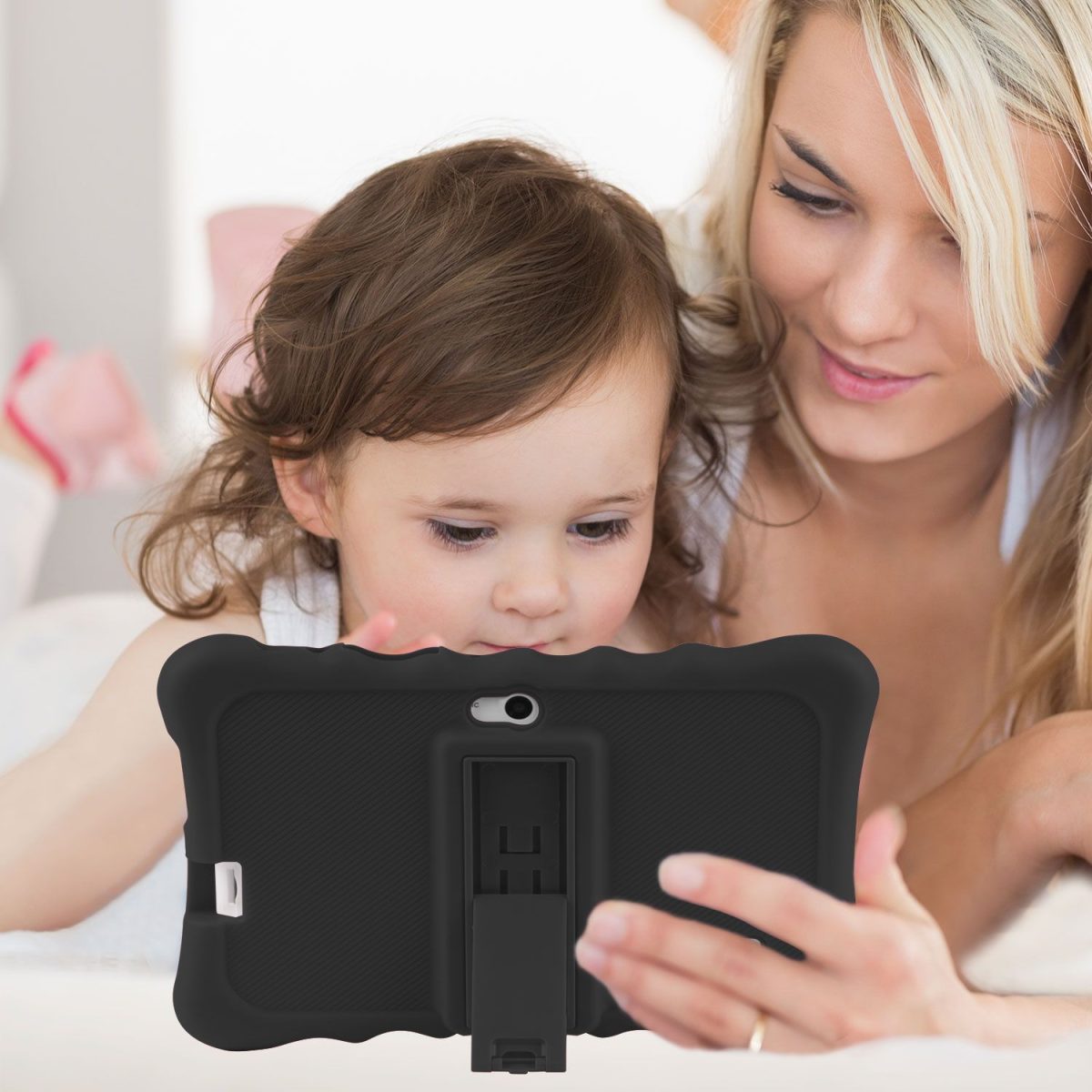 Shock-resistant Silicone Snap-on Case with Stand for 7' Tablets - Image 5