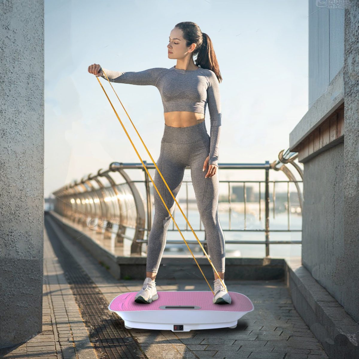 Silent Vibration Platform Crazy Fitness Massage 10-Frequency Weight Loss & Fat Burner Body Shaking Machine For Unisex Pink - Image 3